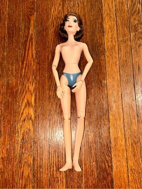 Disney Store Mary Poppins Returns 17” Limited Edition Doll